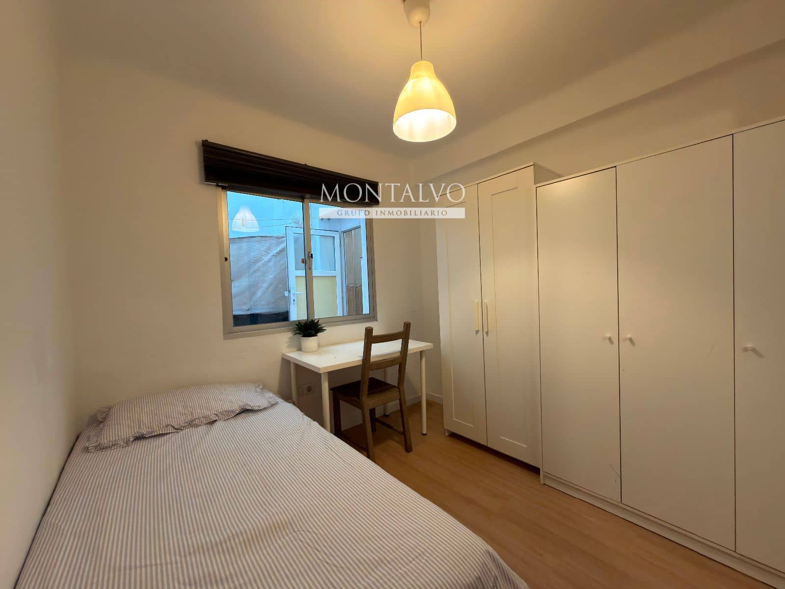 3 quarto Apartamento para arrendar em Malaga cidade - 1 200 € (Ref: 9632828)