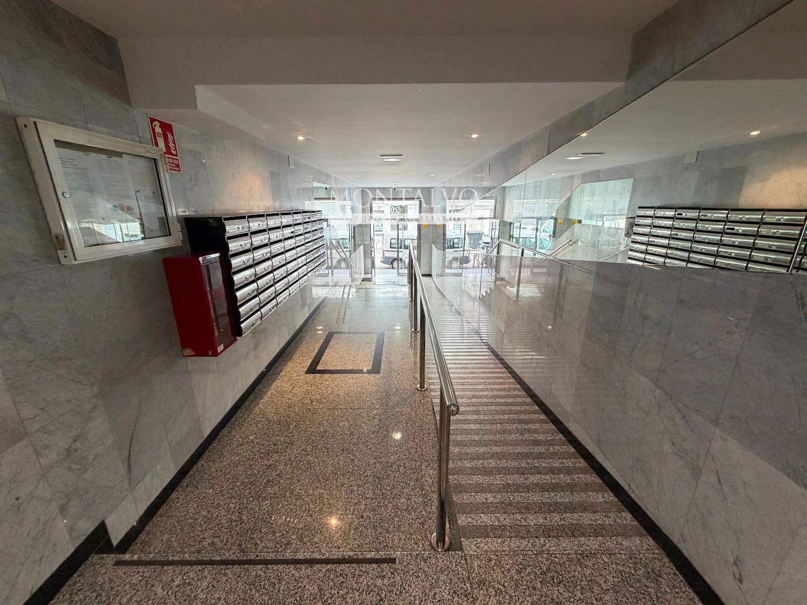 3 quarto Apartamento para arrendar em Malaga cidade - 1 200 € (Ref: 9632828)