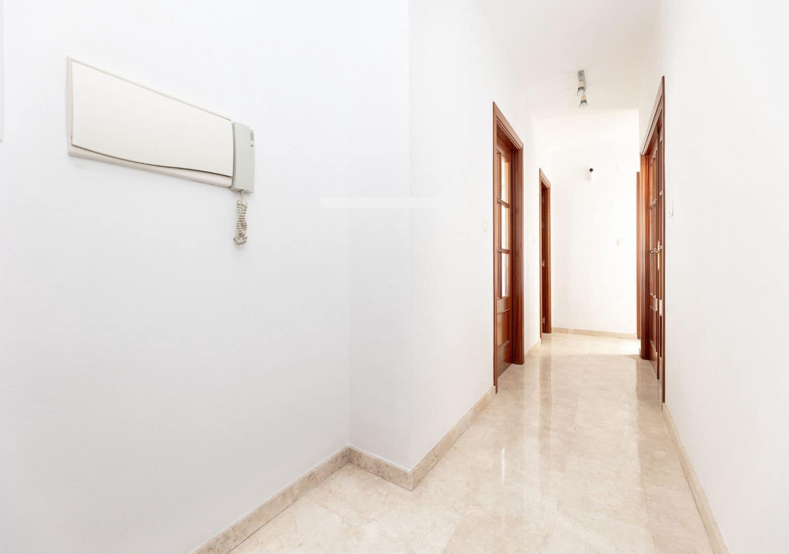 2 bedroom Flat for sale in Atarfe with garage - € 135,000 (Ref: 9700175)