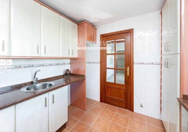 2 slaapkamer Flat te koop in Atarfe met garage - € 135.000 (Ref: 9700175)