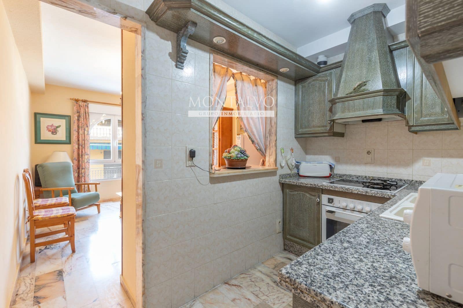 4 chambre Appartement à vendre à Atarfe avec garage - 179 900 € (Ref: 9770007)