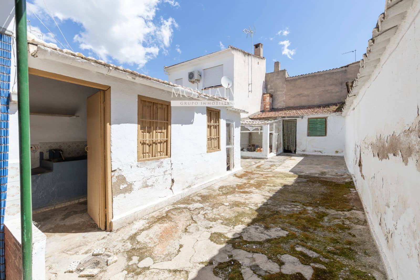 4 soveværelse Byhus til salg i Atarfe - € 119.000 (Ref: 9778905)