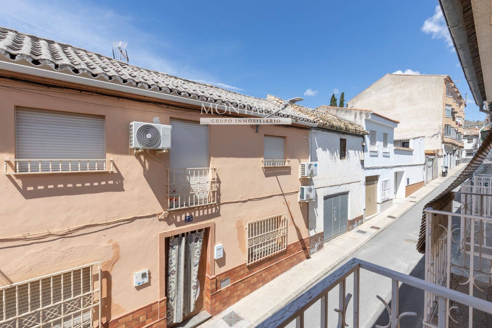 4 soveværelse Byhus til salg i Atarfe - € 119.000 (Ref: 9778905)