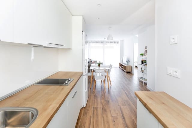 1 soverom Leilighet til leie i Cenes de la Vega med svømmebasseng - € 700 (Ref: 9787577)