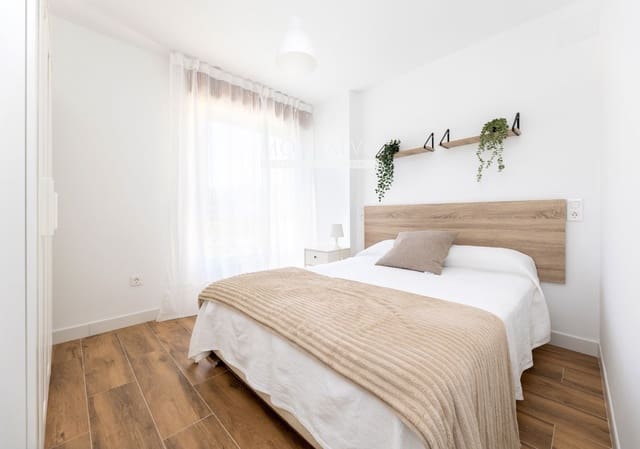 1 soverom Leilighet til leie i Cenes de la Vega med svømmebasseng - € 700 (Ref: 9787577)