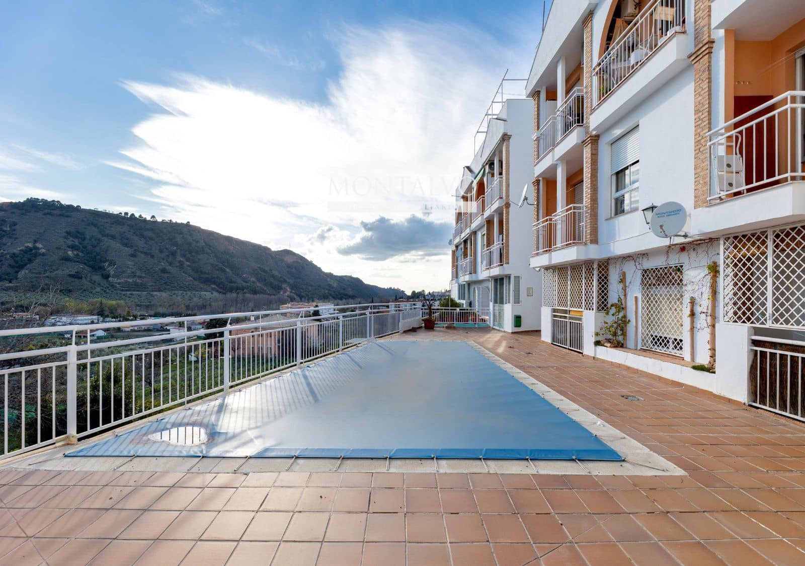 1 sovrum Lägenhet att hyra i Cenes de la Vega med pool - 700 € (Ref: 9787577)