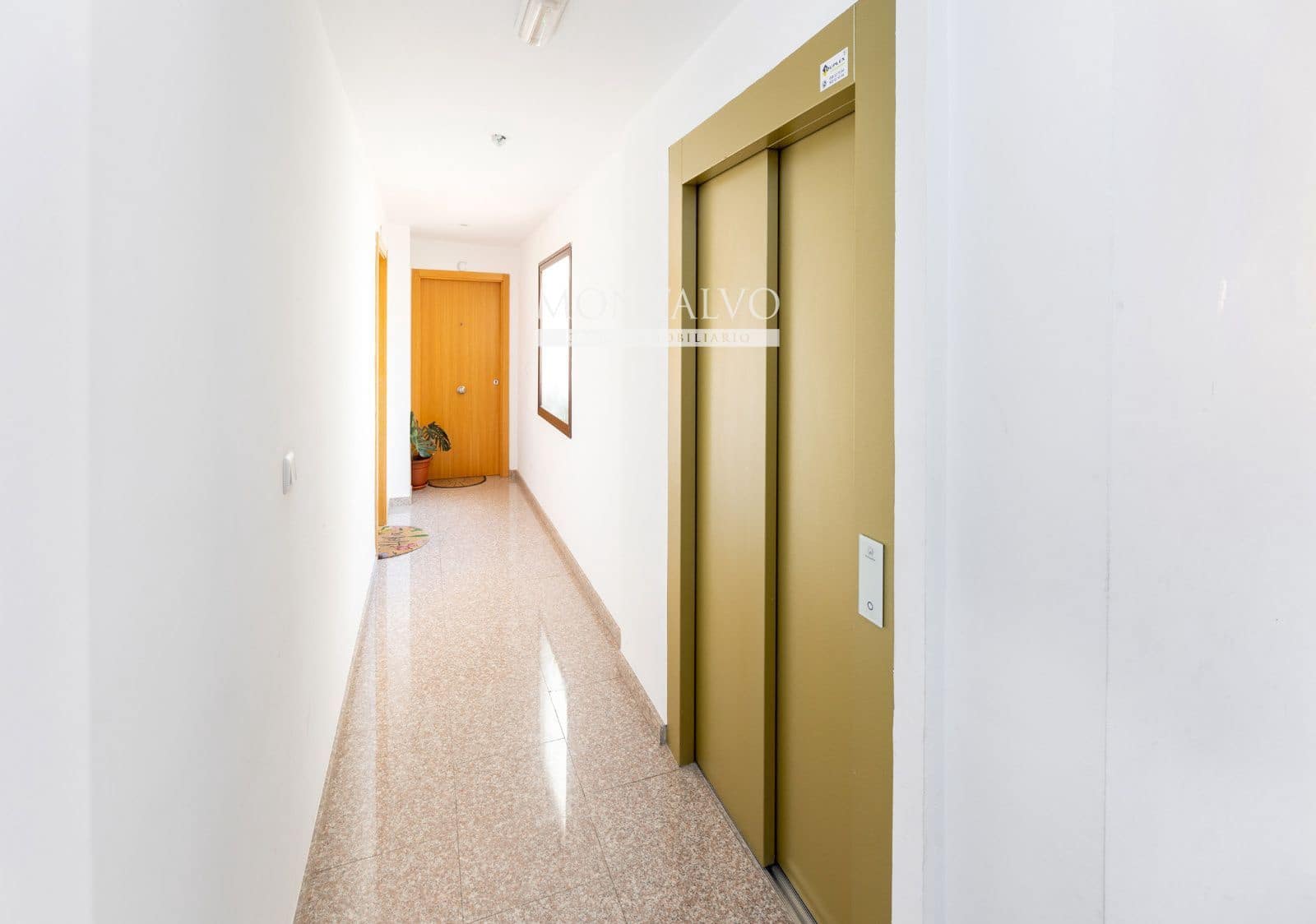 2 soverom Leilighet til leie i Atarfe - € 650 (Ref: 9789455)