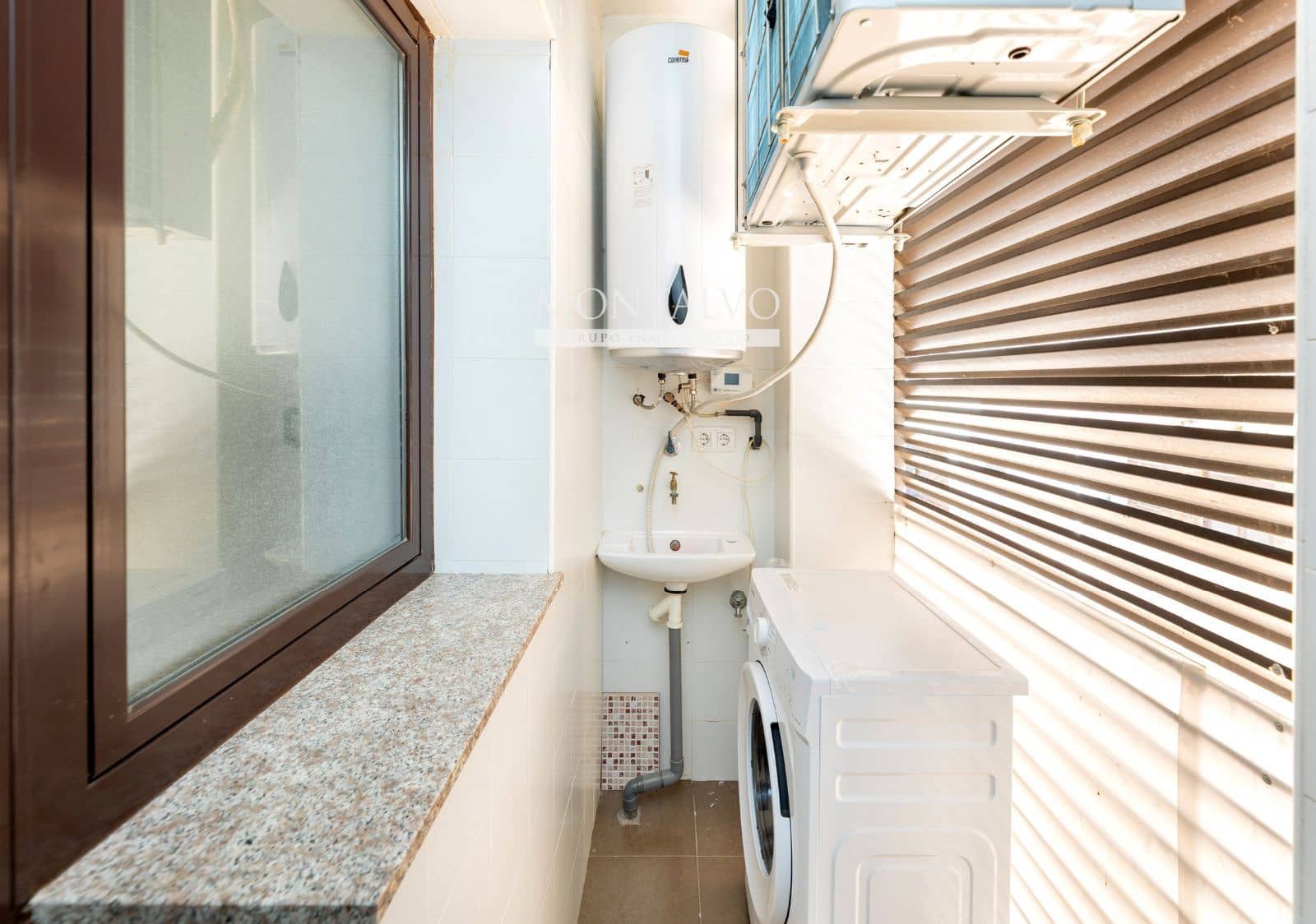 2 soverom Leilighet til leie i Atarfe - € 650 (Ref: 9789455)