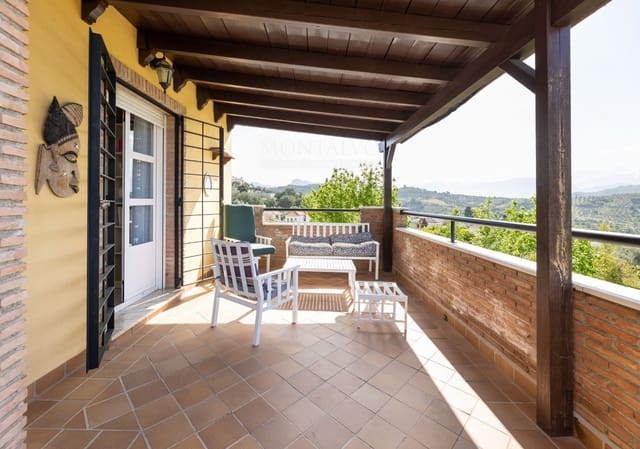 Villa til salg i Huétor Santillán - € 520.000 (Ref: 9803766)