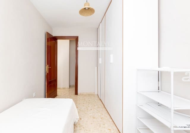 3 quarto Apartamento para arrendar em Atarfe - 700 € (Ref: 9819635)