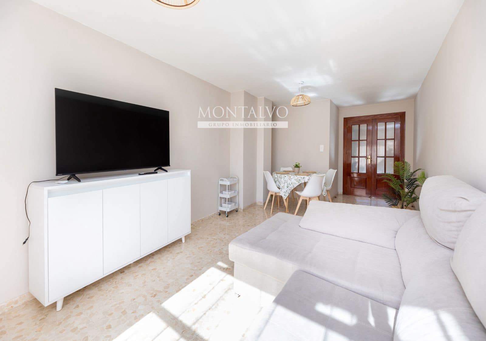 3 quarto Apartamento para arrendar em Atarfe - 700 € (Ref: 9819635)