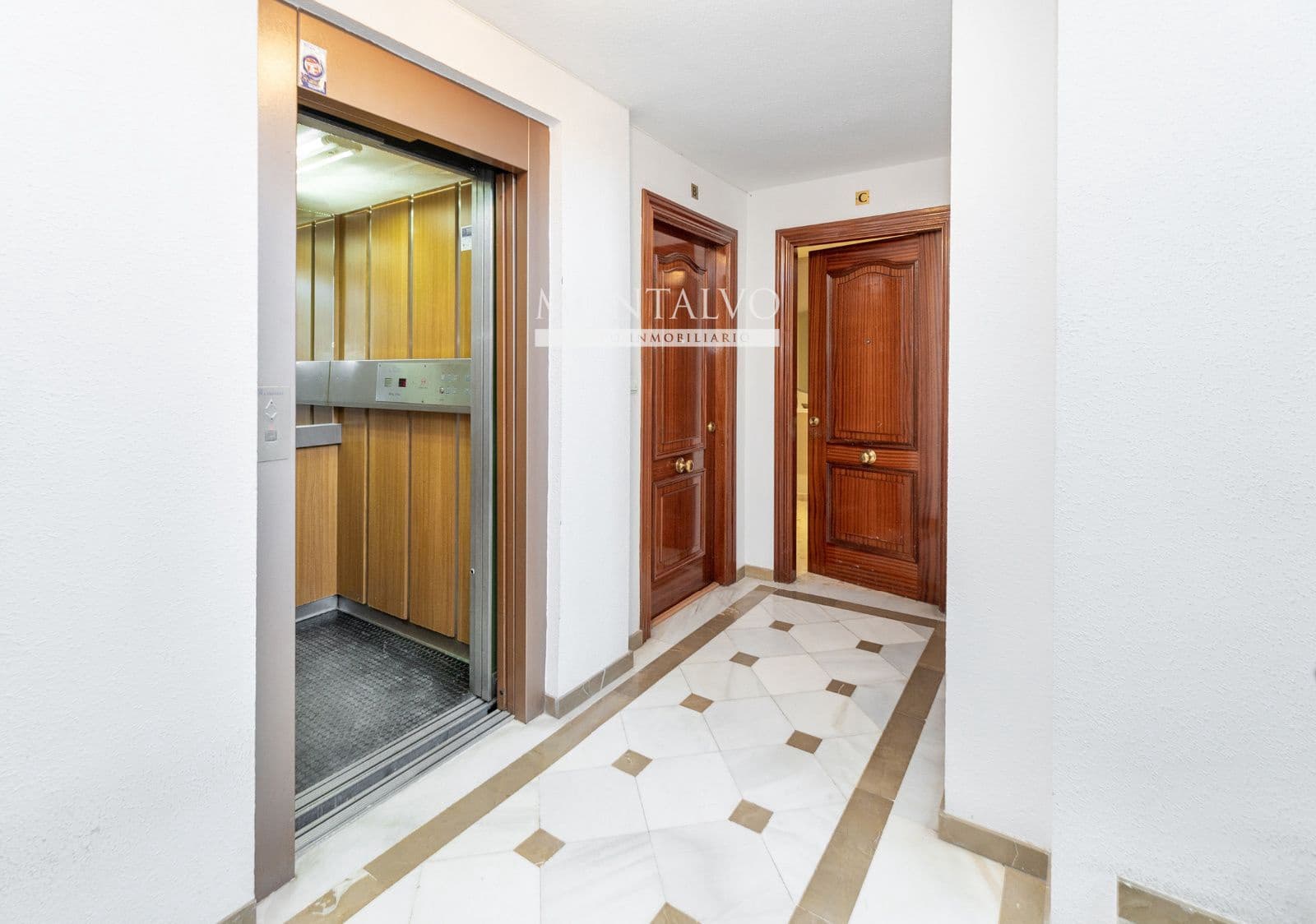 3 quarto Apartamento para arrendar em Atarfe - 700 € (Ref: 9819635)