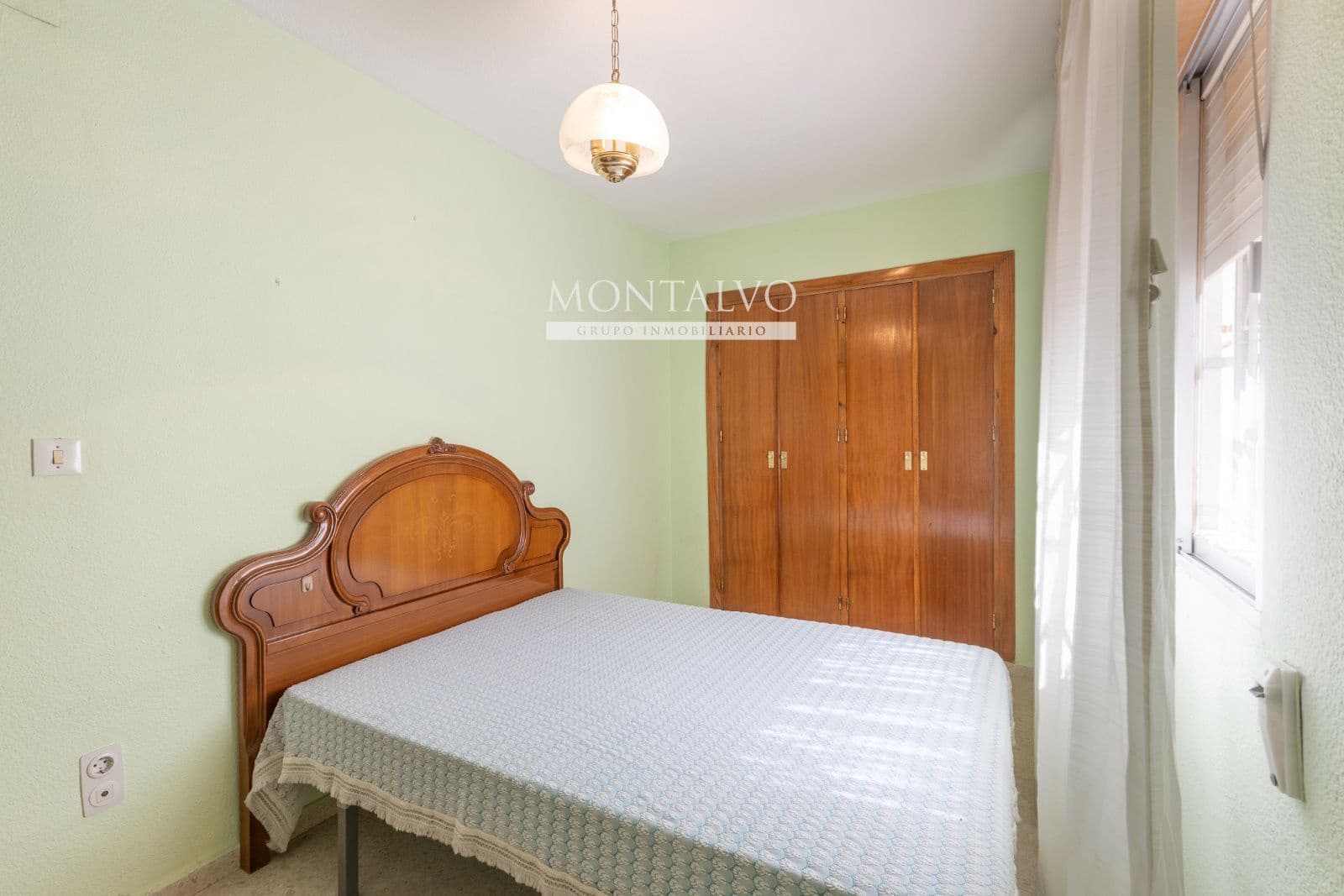 5 bedroom Villa for sale in Atarfe - € 175,000 (Ref: 9821686)