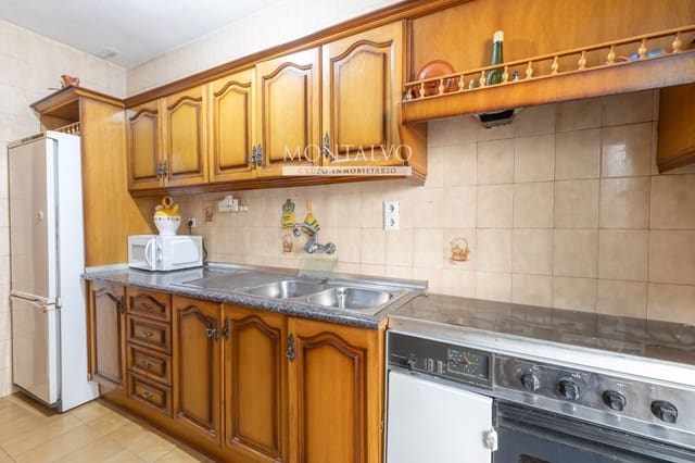 5 soveværelse Villa til salg i Atarfe - € 175.000 (Ref: 9821686)
