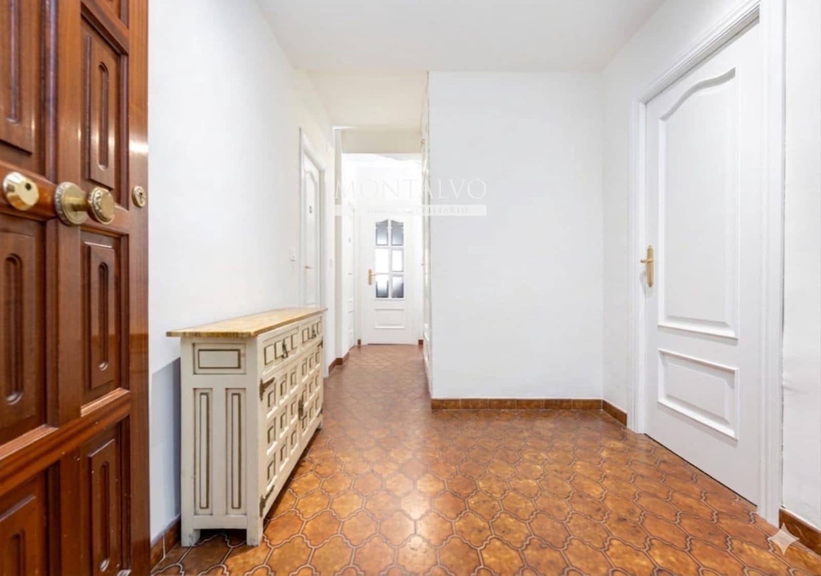 4 soveværelse Lejlighed til salg i Granada by - € 290.000 (Ref: 9824227)