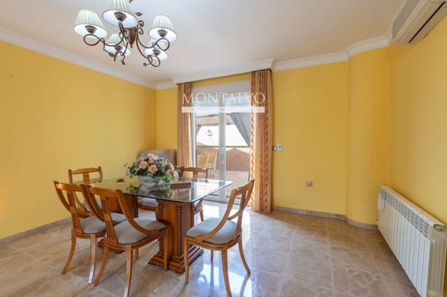 4 Zimmer Haus zu verkaufen in Albolote mit Garage - 299.000 € (Ref: 9827695)