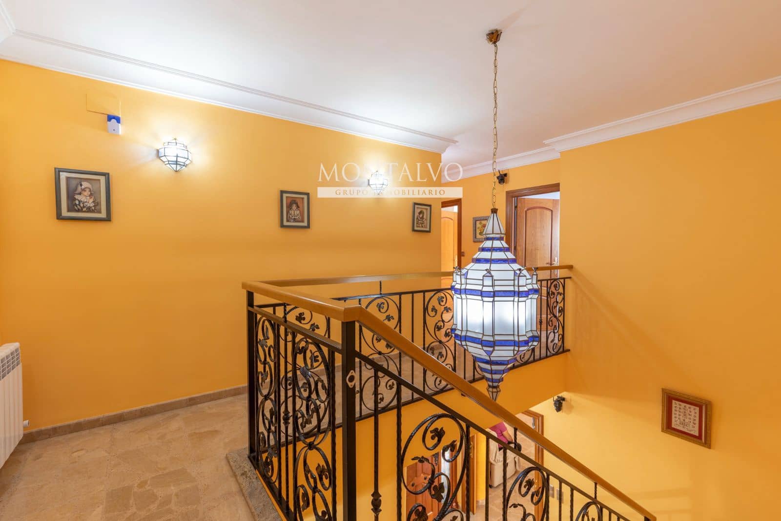 4 bedroom Townhouse for sale in Albolote with garage - € 299,000 (Ref: 9827695)