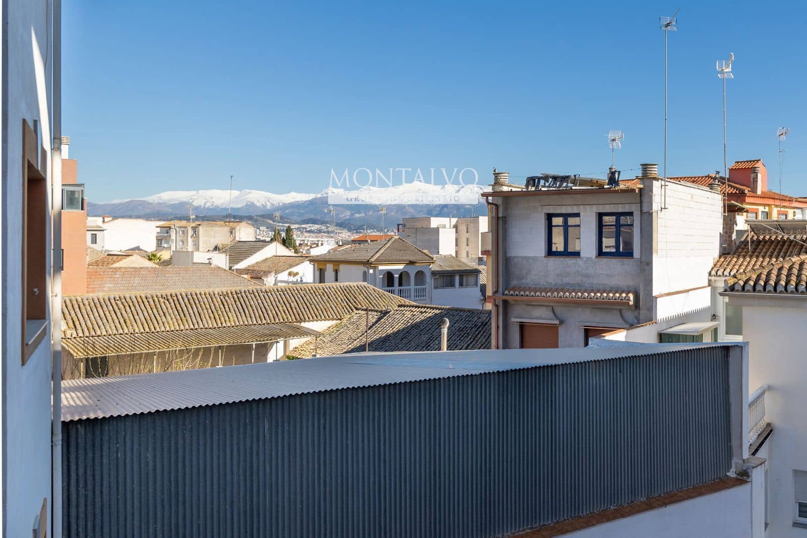 3 bedroom Flat for rent in Atarfe with garage - € 750 (Ref: 9830394)