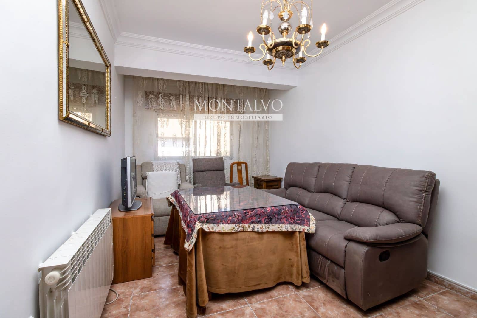 3 Zimmer Wohnung zu vermieten in Granada Stadt - 900 € (Ref: 9838701)