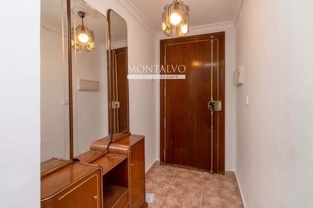 3 Zimmer Wohnung zu vermieten in Angustias - Chana - Encina, Granada Stadt - 900 € (Ref: 9838701)