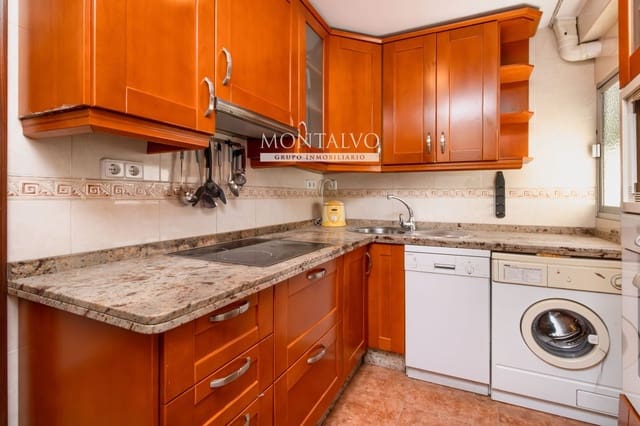 3 Zimmer Wohnung zu vermieten in Angustias - Chana - Encina, Granada Stadt - 900 € (Ref: 9838701)