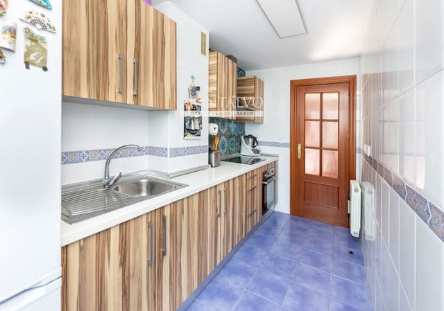 3 soveværelse Lejlighed til salg i Maracena med garage - € 198.000 (Ref: 9852162)
