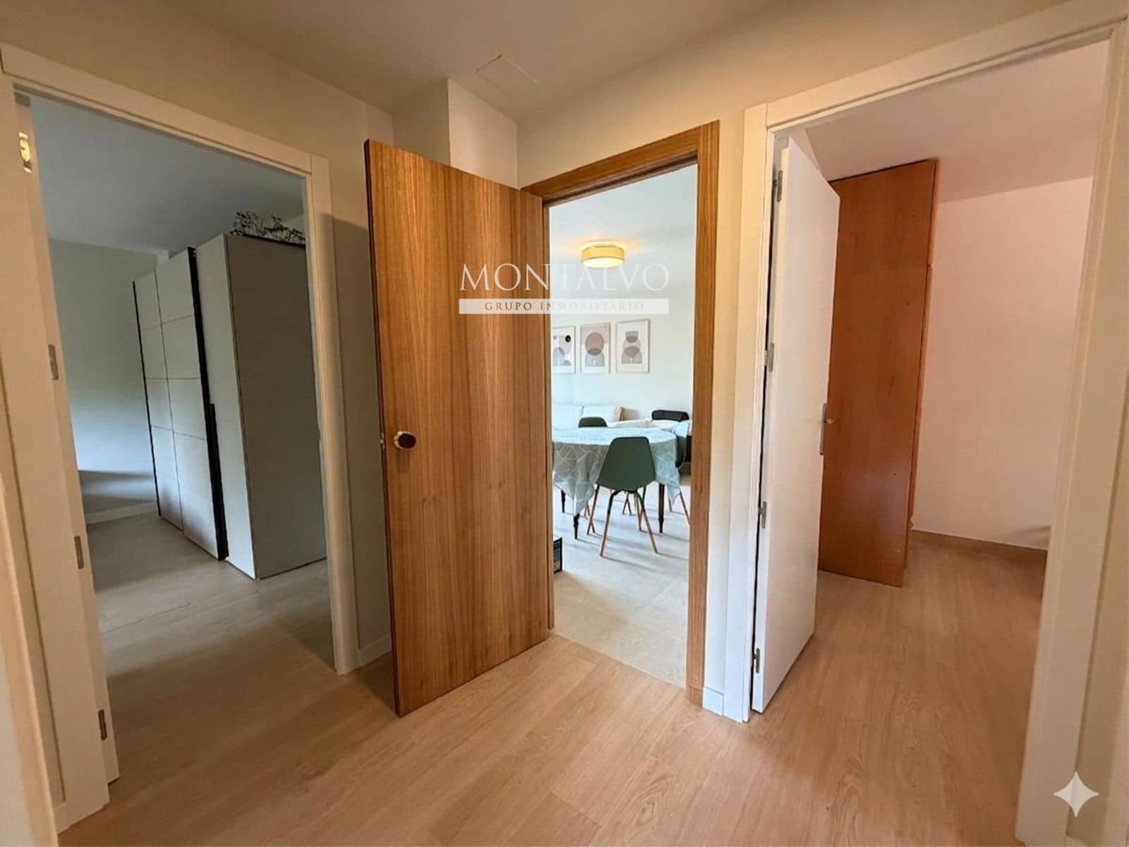 4 bedroom Flat for rent in Granada city - € 1,000 (Ref: 9861131)