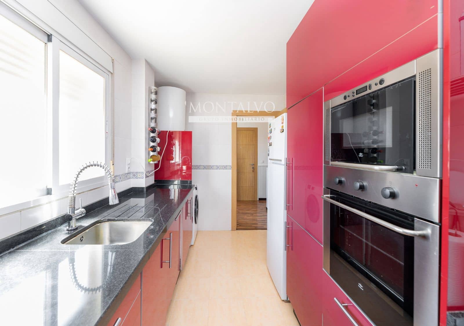 Ático de 2 habitaciones en Atarfe en venta con garaje - 179.000 € (Ref: 9890986)