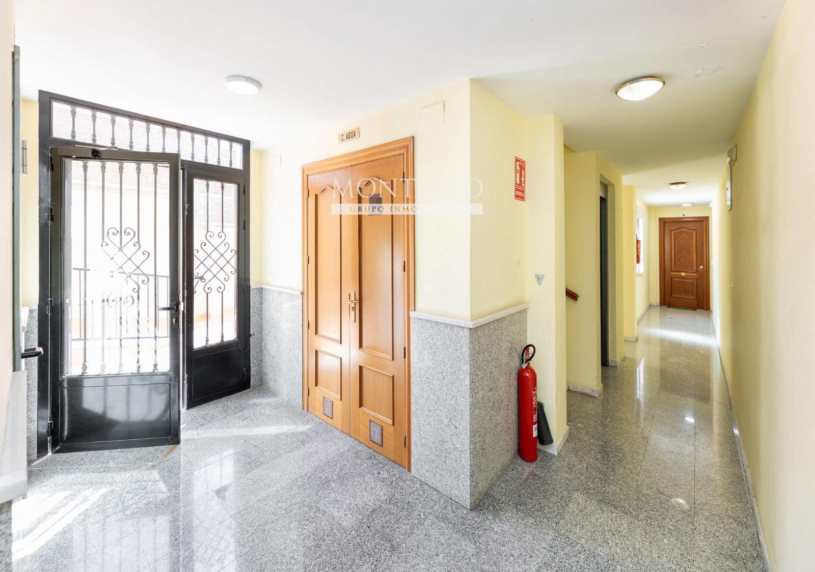 Ático de 2 habitaciones en Atarfe en venta con garaje - 179.000 € (Ref: 9890986)