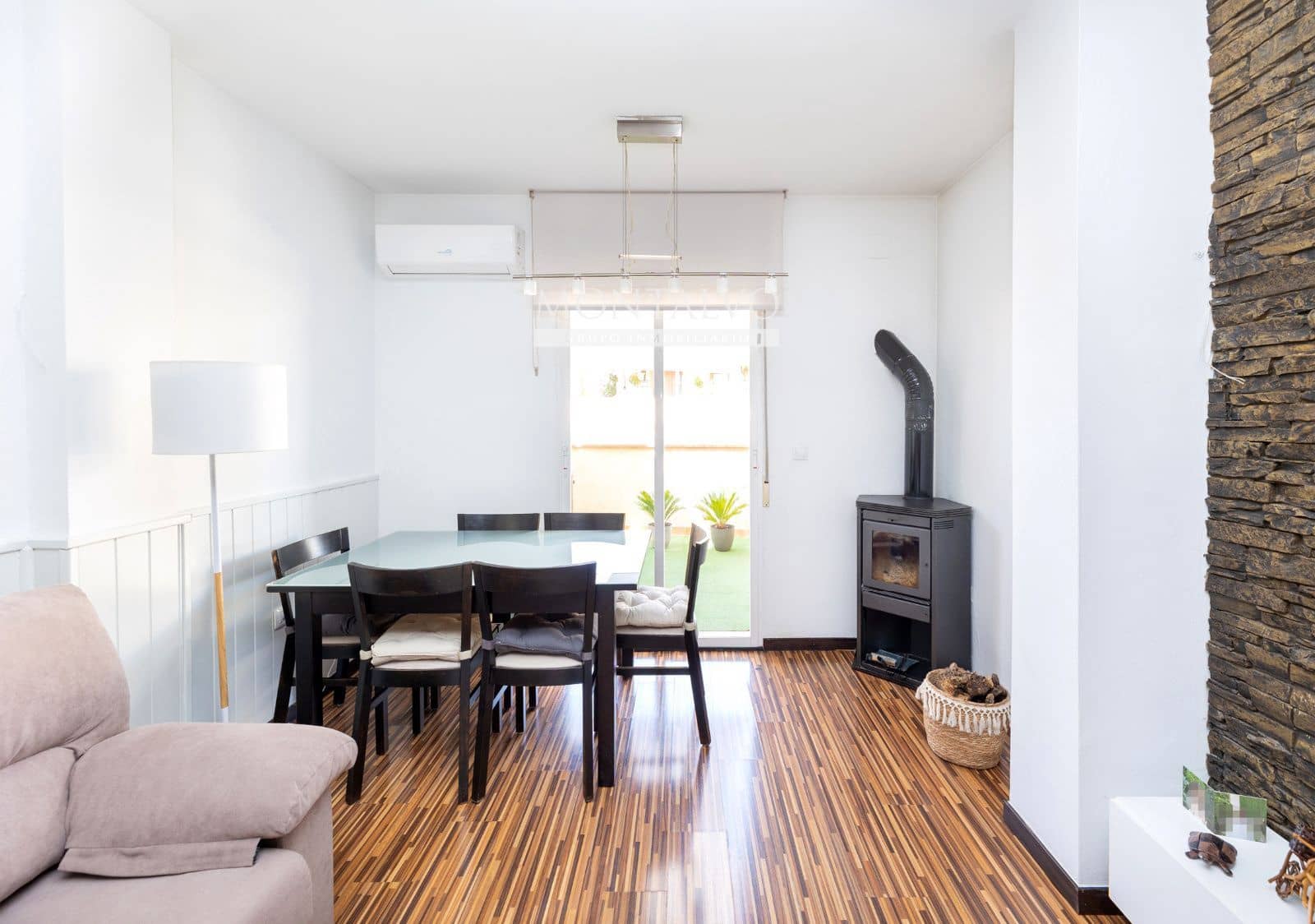 Ático de 2 habitaciones en Atarfe en venta con garaje - 179.000 € (Ref: 9890986)
