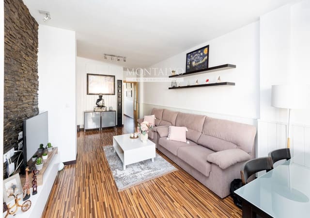 Ático de 2 habitaciones en Atarfe en venta con garaje - 179.000 € (Ref: 9890986)