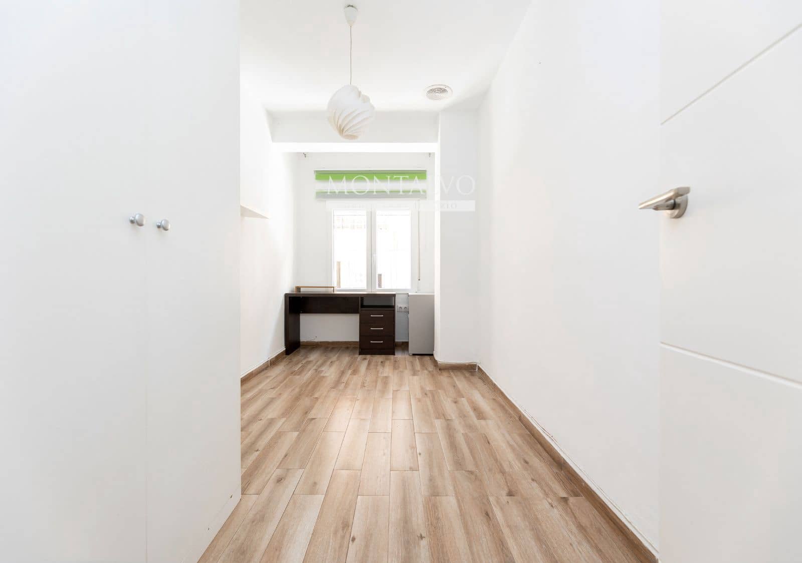 3 bedroom Flat for rent in Granada city - € 850 (Ref: 9895637)