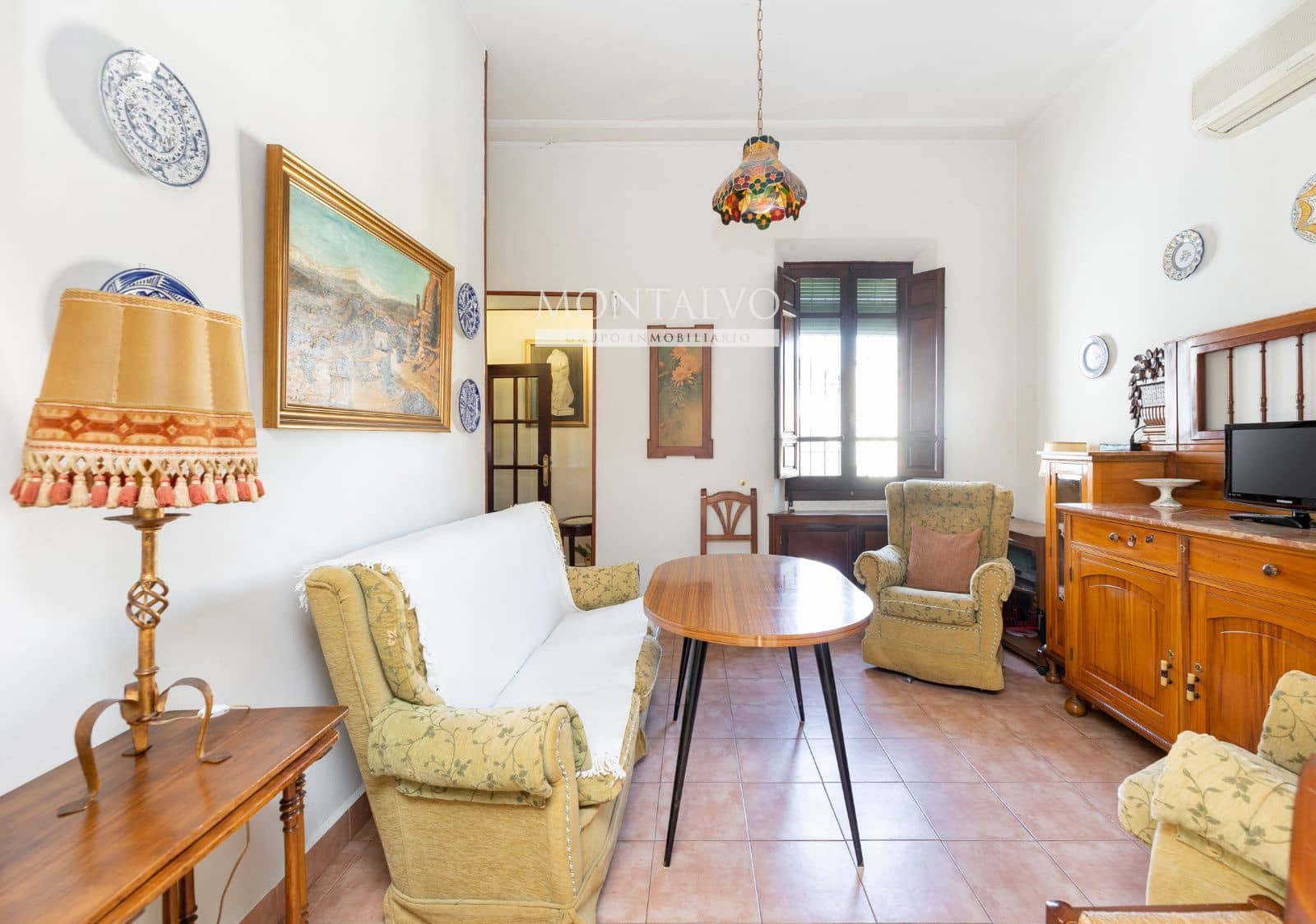 4 bedroom Villa for sale in Atarfe with pool garage - € 270,000 (Ref: 9897297)