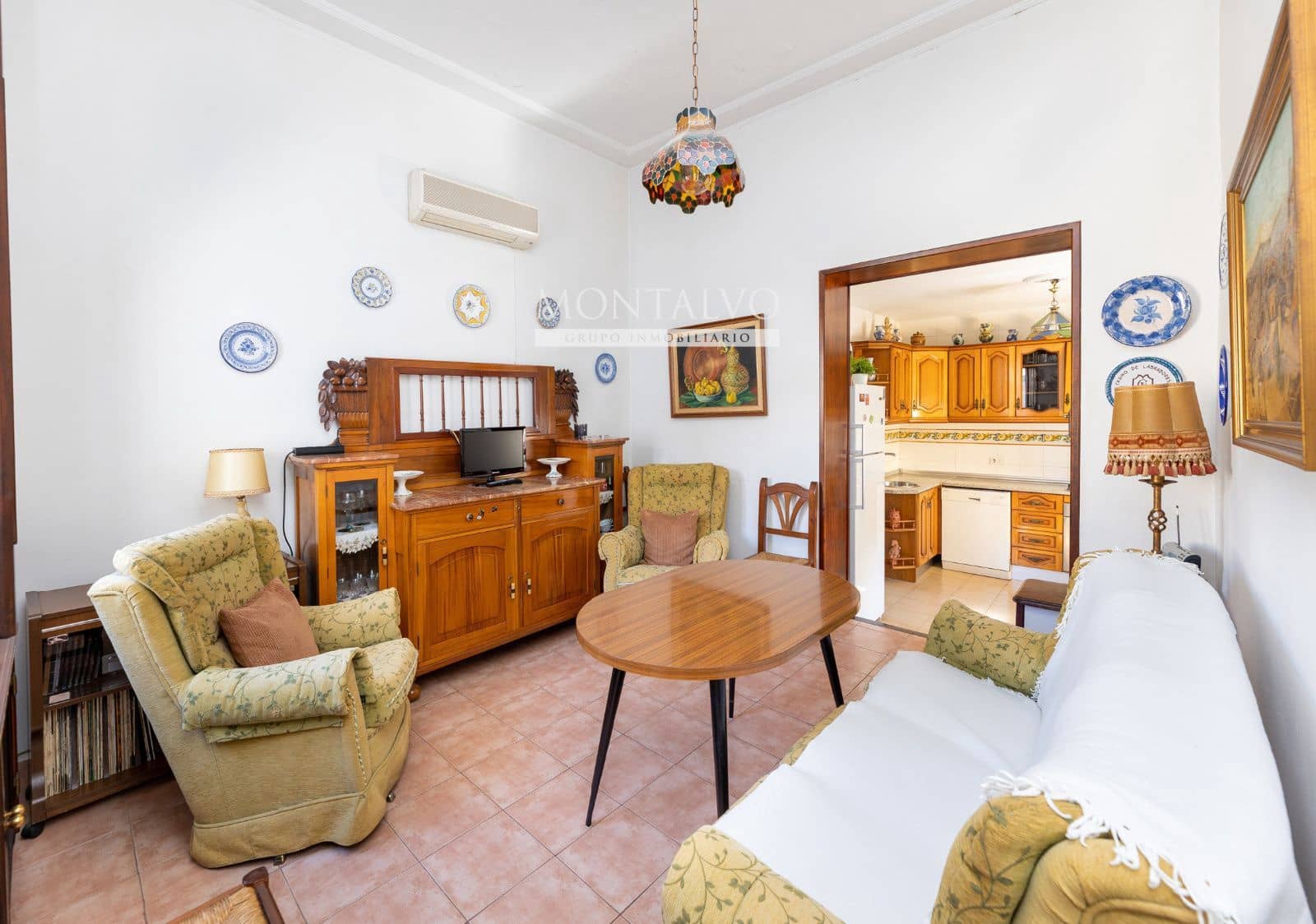 4 bedroom Villa for sale in Atarfe with pool garage - € 270,000 (Ref: 9897297)