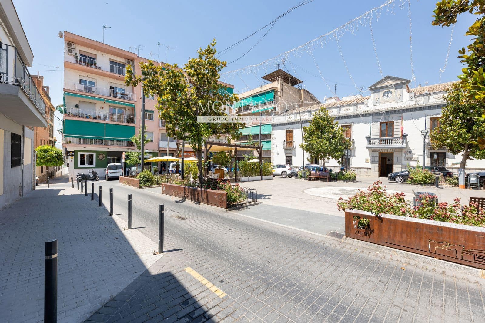 Local Comercial en Atarfe en venta - 85.000 € (Ref: 9902570)