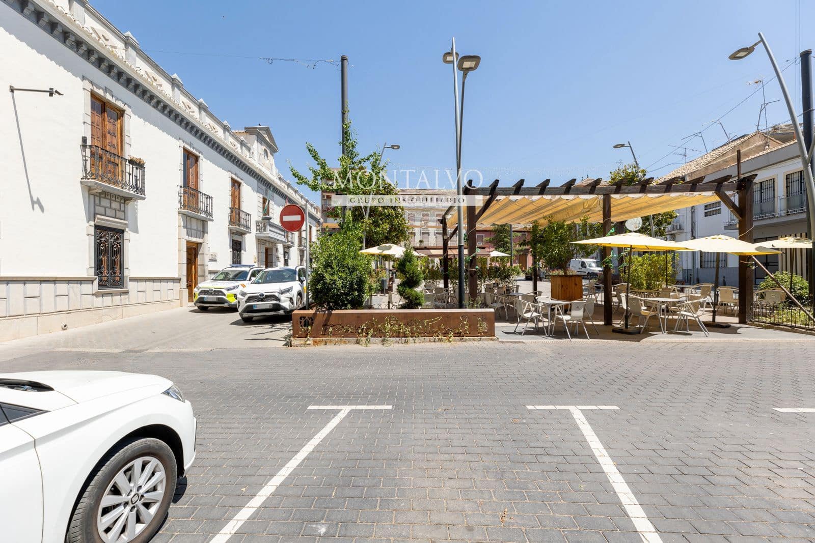 Local Comercial en Atarfe en venta - 85.000 € (Ref: 9902570)