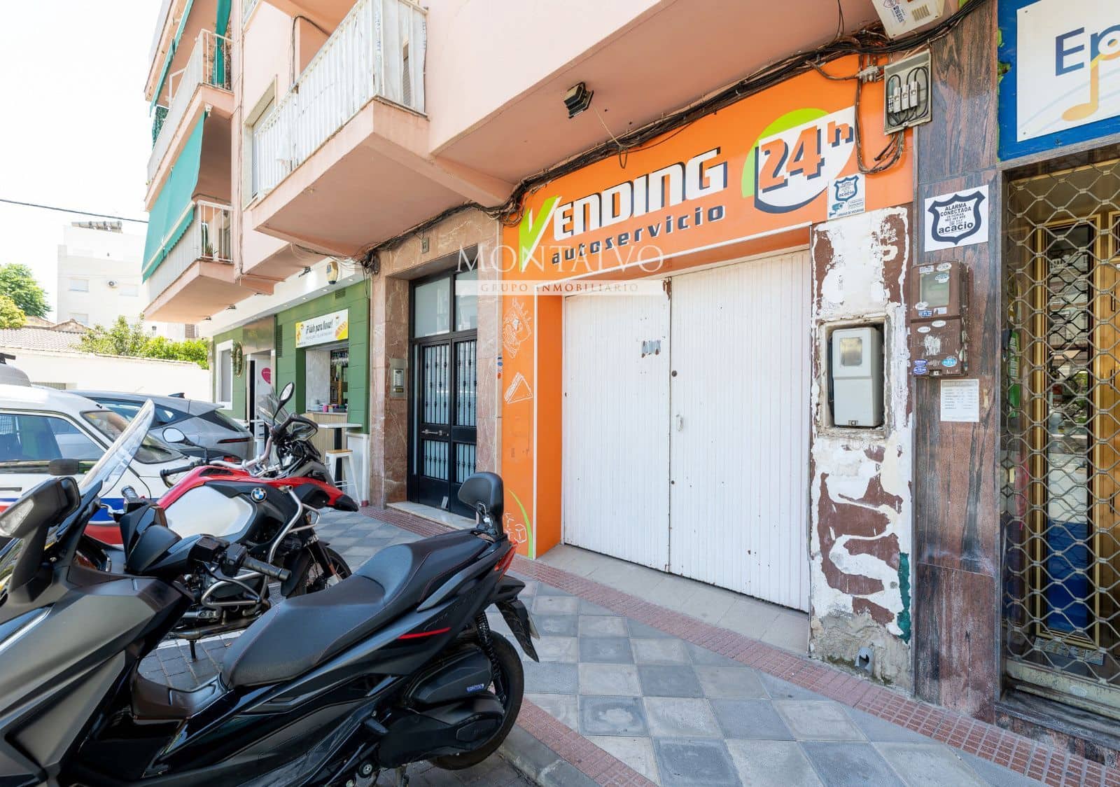 Local Comercial en Atarfe en venta - 85.000 € (Ref: 9902570)