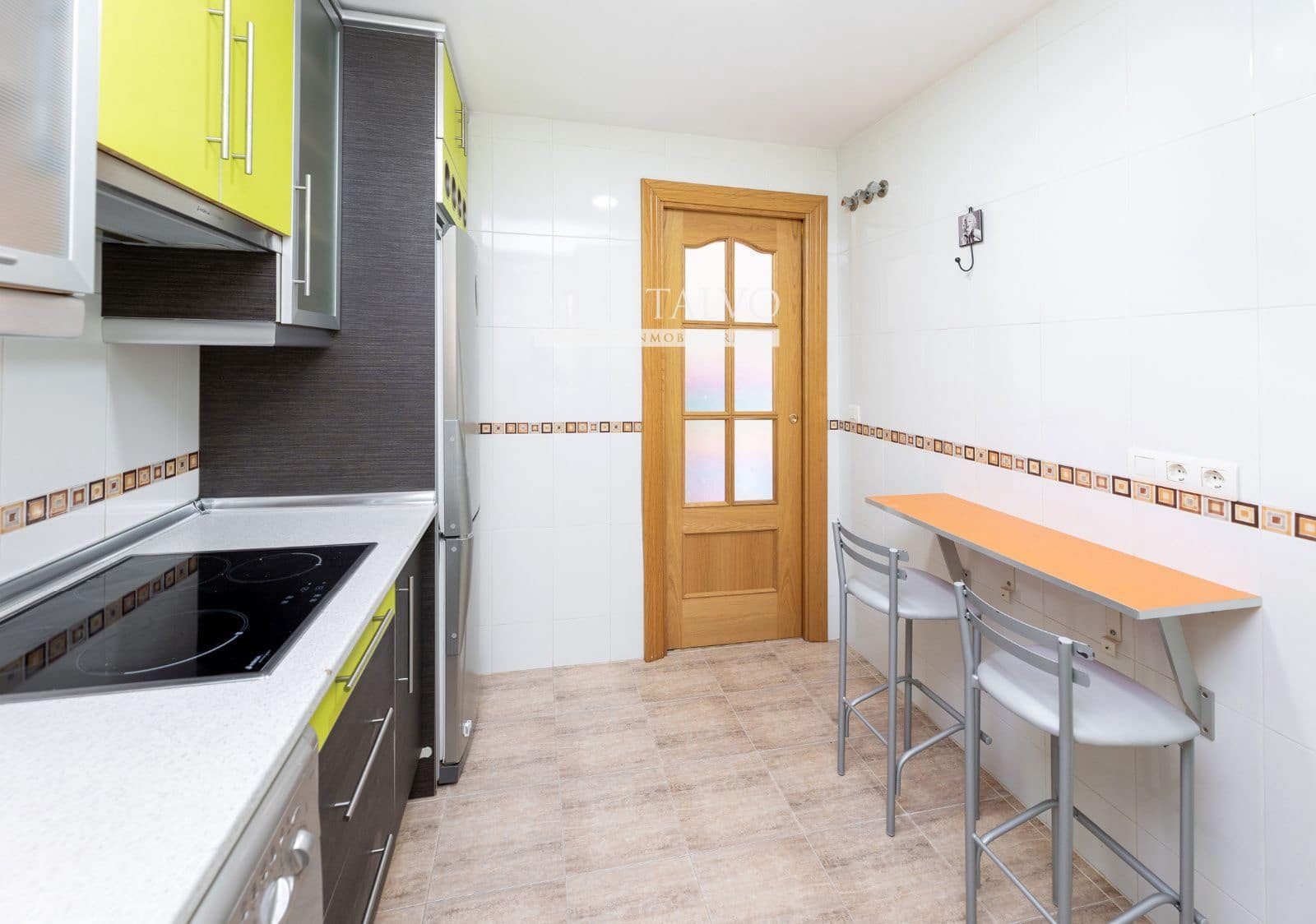 Piso de 2 habitaciones en Atarfe en alquiler con piscina - 650 € (Ref: 9918636)