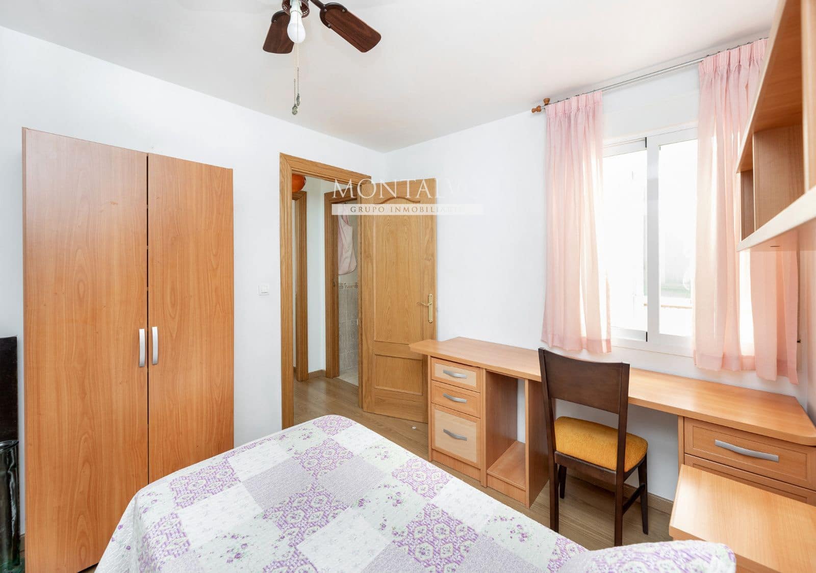 Piso de 2 habitaciones en Atarfe en alquiler con piscina - 650 € (Ref: 9918636)