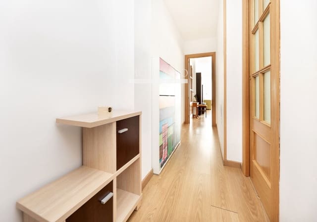 Piso de 2 habitaciones en Atarfe en alquiler con piscina - 650 € (Ref: 9918636)