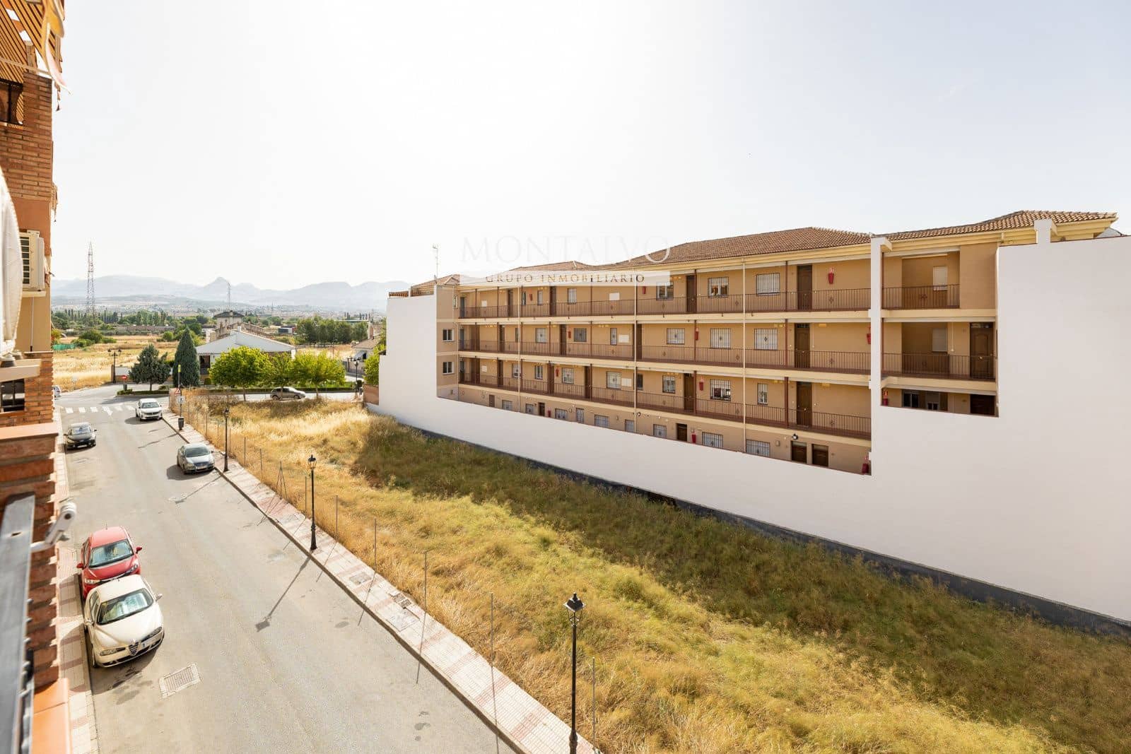 Piso de 2 habitaciones en Atarfe en alquiler con piscina - 650 € (Ref: 9918636)