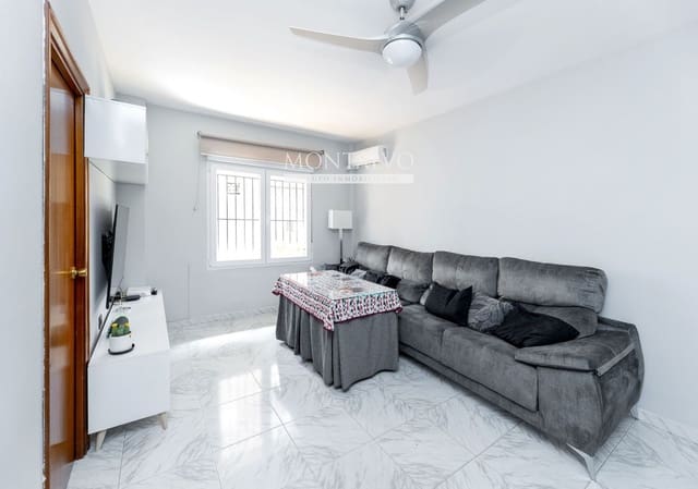 4 soveværelse Lejlighed til salg i La Zubia med garage - € 169.000 (Ref: 9922890)