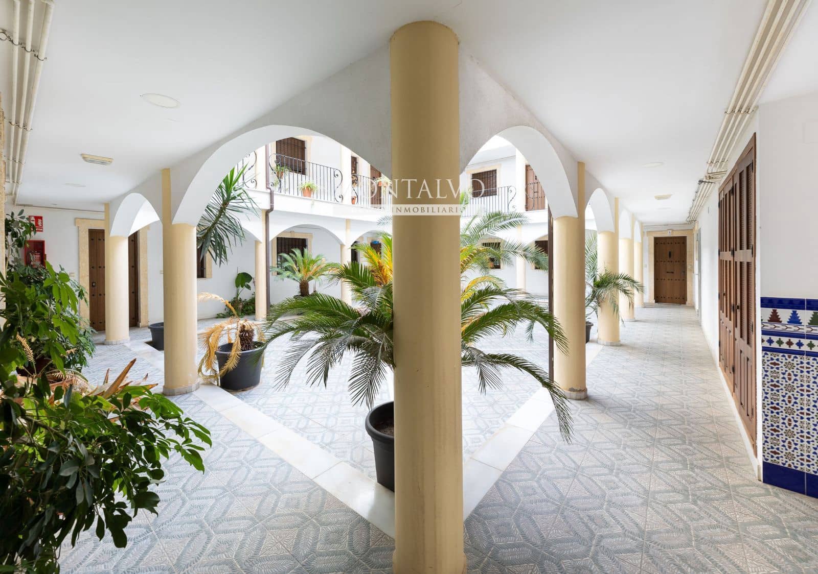 1 bedroom Flat for sale in Churriana de la Vega with garage - € 166,000 (Ref: 9923054)