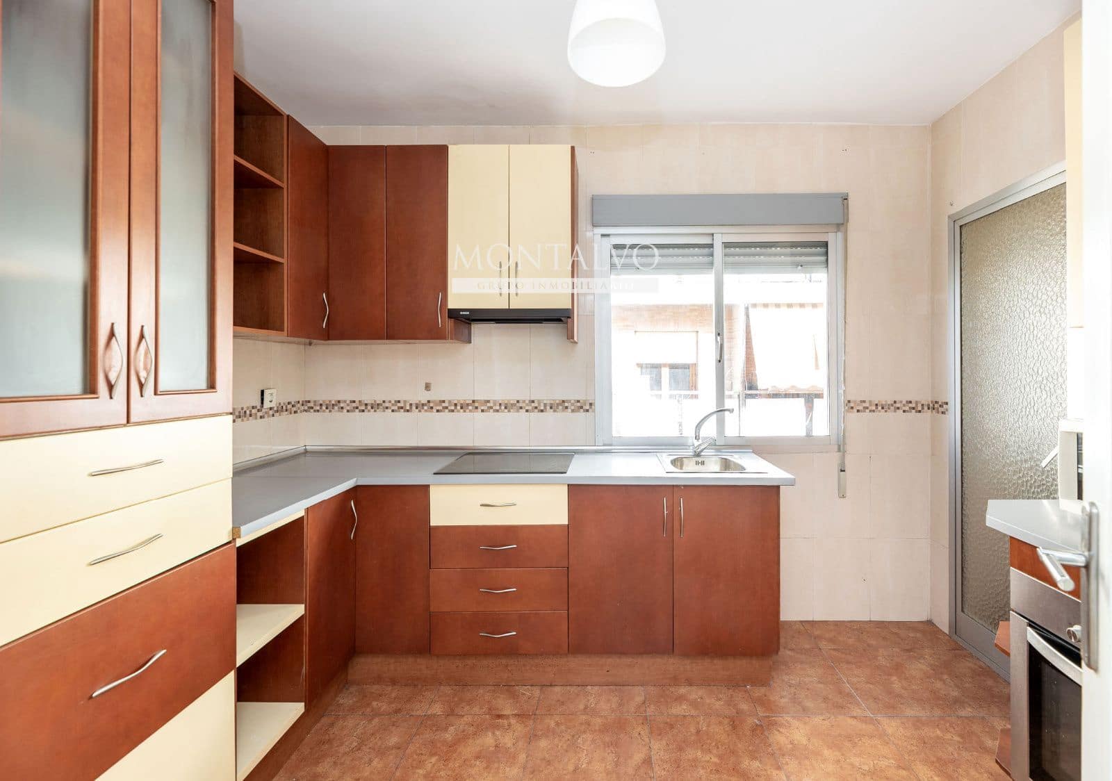 3 bedroom Flat for sale in Atarfe - € 129,000 (Ref: 9926584)
