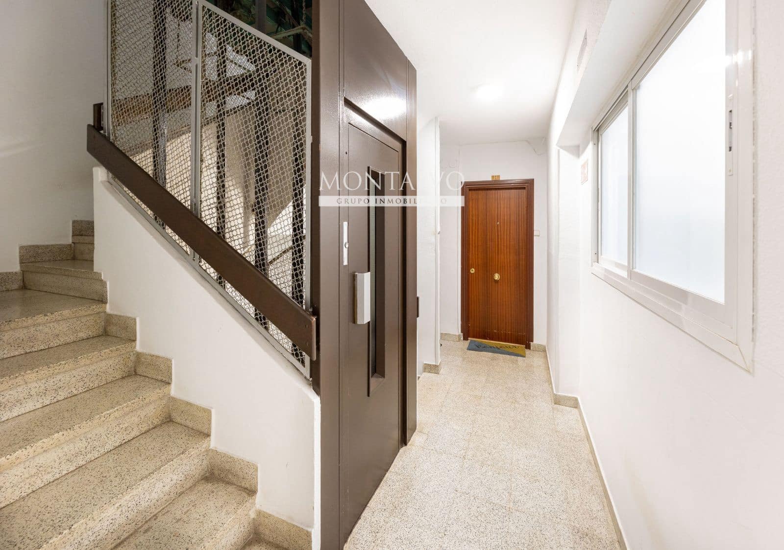3 soveværelse Lejlighed til salg i Granada by - € 285.000 (Ref: 9944991)