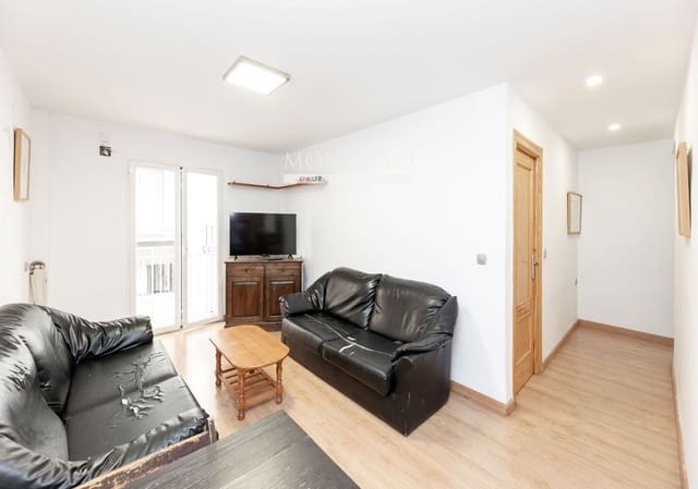 3 soveværelse Lejlighed til salg i Figares, Granada by - € 285.000 (Ref: 9944991)