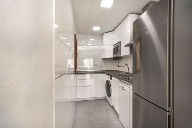 2 soverom Leilighet til leie i Ogíjares med garasje - € 720 (Ref: 9946804)