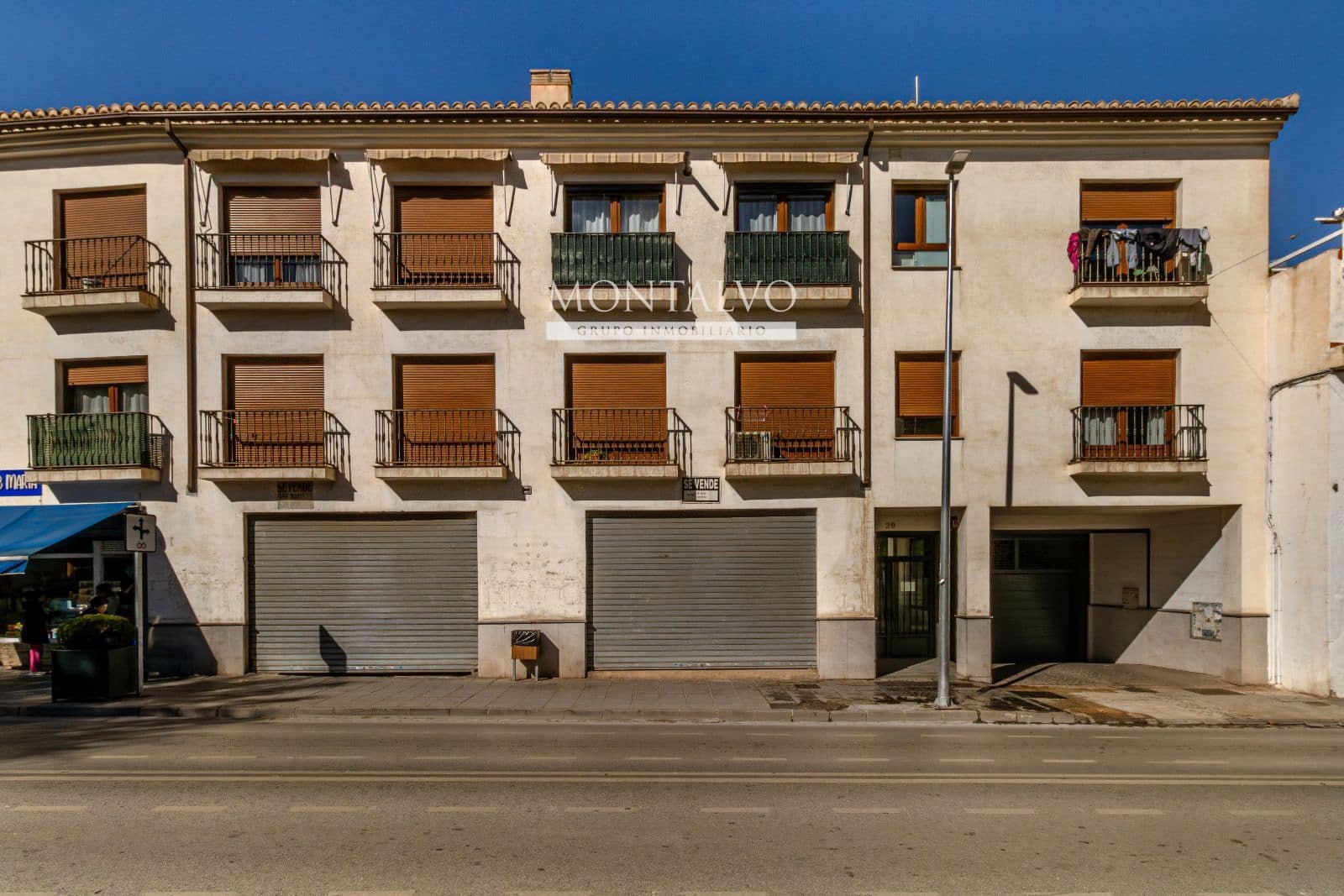2 bedroom Flat for rent in Ogijares with garage - € 720 (Ref: 9946804)
