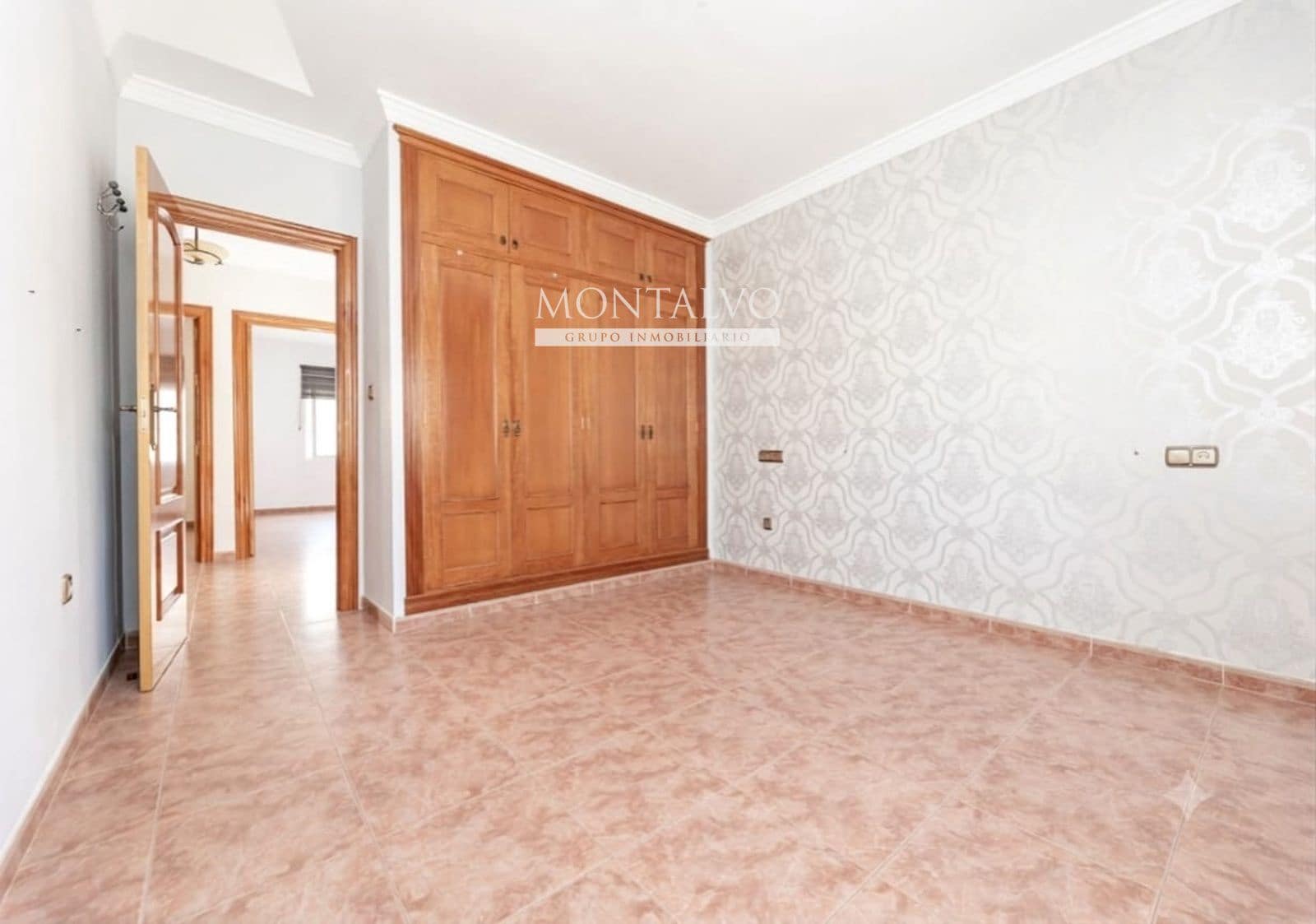 4 camera da letto Casa in vendita in Pinos Puente con garage - 159.900 € (Rif: 9950769)
