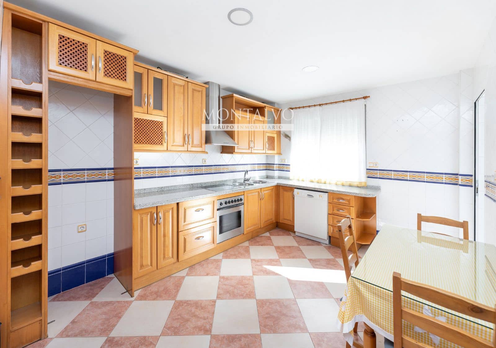 4 camera da letto Casa in vendita in Pinos Puente con garage - 159.900 € (Rif: 9950769)